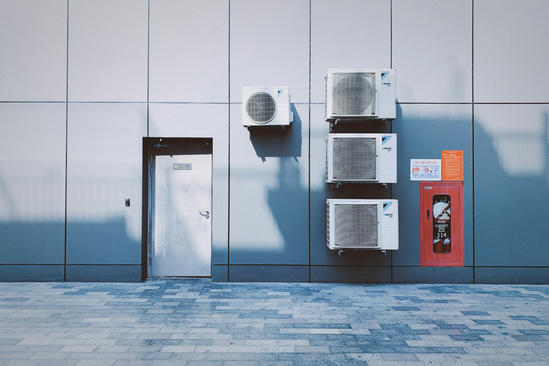 Modern air conditioning installation